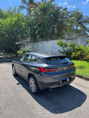 BMW-X2-2021