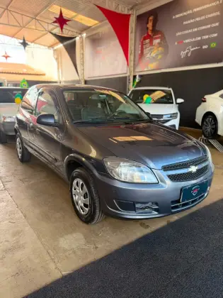 CHEVROLET CELTA 1.0 MPFI LS 8V FLEX 2P MANUAL CHEVROLET CELTA 1.0 MPFI LS 8V FLEX 2P MANUAL