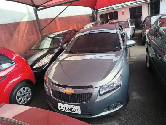 CHEVROLET CRUZE 1.8 LT 16V FLEX 4P AUTOMÁTICO CHEVROLET CRUZE 1.8 LT 16V FLEX 4P AUTOMÁTICO