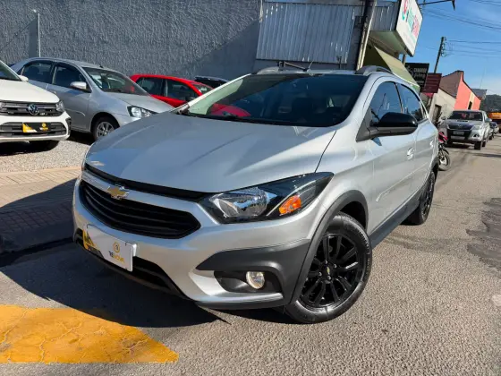 CHEVROLET ONIX 1.4 MPFI ACTIV 8V FLEX 4P AUTOMÁTICO