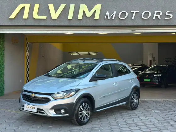 CHEVROLET ONIX 1.4 MPFI ACTIV 8V FLEX 4P MANUAL CHEVROLET ONIX 1.4 MPFI ACTIV 8V FLEX 4P MANUAL
