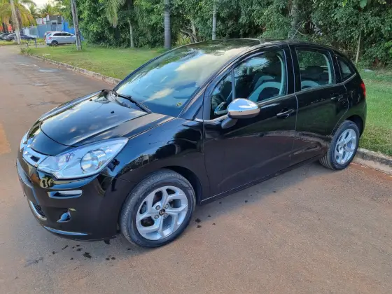CITROËN C3 1.6 EXCLUSIVE 16V FLEX 4P AUTOMÁTICO CITROËN C3 1.6 EXCLUSIVE 16V FLEX 4P AUTOMÁTICO