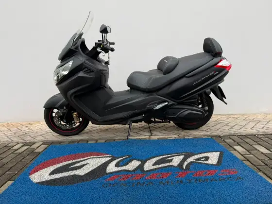 DAFRA MAXSYM 400i 