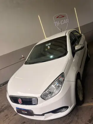 FIAT GRAND SIENA 1.6 16V FLEX 4P MANUAL FIAT GRAND SIENA 1.6 16V FLEX 4P MANUAL