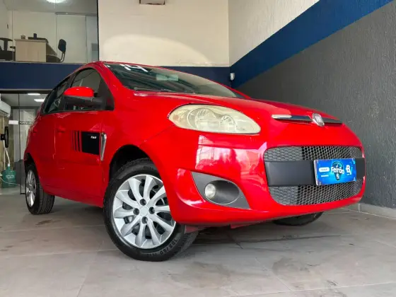 FIAT PALIO 1.4 MPI ATTRACTIVE 8V FLEX 4P MANUAL FIAT PALIO 1.4 MPI ATTRACTIVE 8V FLEX 4P MANUAL