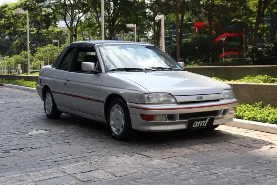 FORD ESCORT 2.0 I XR3 CONVERSÍVEL 8V GASOLINA 2P MANUAL