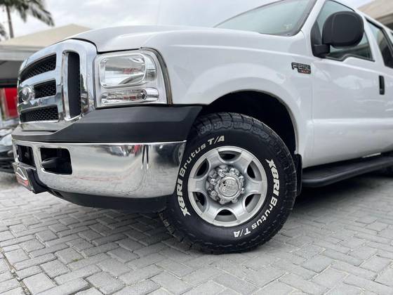 FORD F-250 4.2 TROPICAL CS TURBO DIESEL 2P MANUAL
