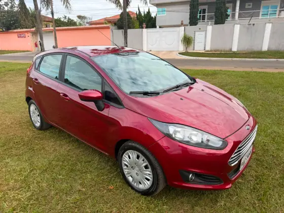 FORD FIESTA 1.5 SE HATCH 16V FLEX 4P MANUAL FORD FIESTA 1.5 SE HATCH 16V FLEX 4P MANUAL