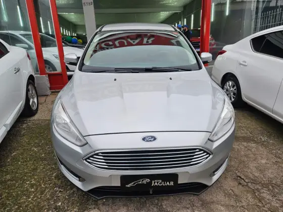FORD FOCUS 2.0 SE PLUS 16V FLEX 4P POWERSHIFT FORD FOCUS 2.0 SE PLUS 16V FLEX 4P POWERSHIFT