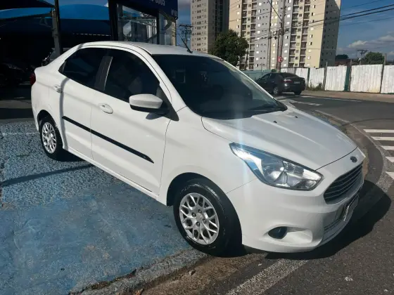 FORD KA 1.0 TI-VCT FLEX SE PLUS MANUAL FORD KA 1.0 TI-VCT FLEX SE PLUS MANUAL