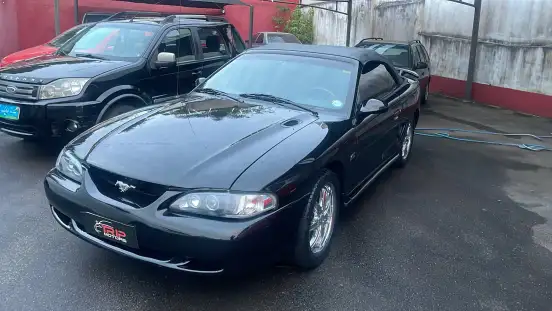 FORD-MUSTANG-1995