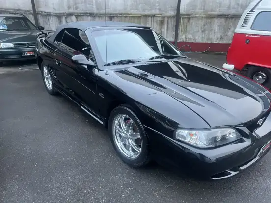 FORD-MUSTANG-1995