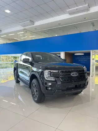 FORD RANGER 2.0 TURBO DIESEL CD BLACK 4X2 AUTOMÁTICO FORD RANGER 2.0 TURBO DIESEL CD BLACK 4X2 AUTOMÁTICO