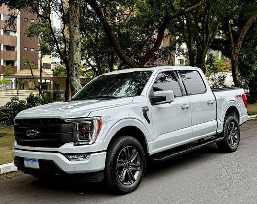 FORD F-150 5.0 V8 GASOLINA CD LARIAT FX4 AUTOMÁTICO