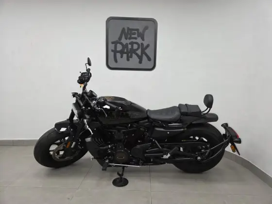 HARLEY-DAVIDSON SPORTSTER S HARLEY-DAVIDSON SPORTSTER S
