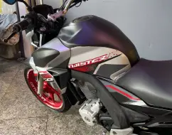 HONDA CB TWISTER HONDA CB TWISTER