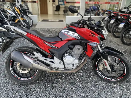 HONDA CB TWISTER HONDA CB TWISTER