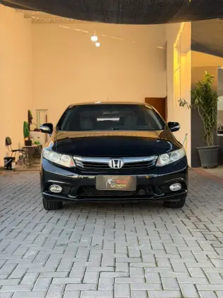 HONDA CIVIC 1.8 LXS 16V FLEX 4P AUTOMÁTICO