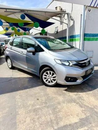 HONDA FIT 1.5 LX 16V FLEX 4P AUTOMÁTICO HONDA FIT 1.5 LX 16V FLEX 4P AUTOMÁTICO