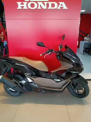 HONDA PCX 160 DLX HONDA PCX 160 DLX