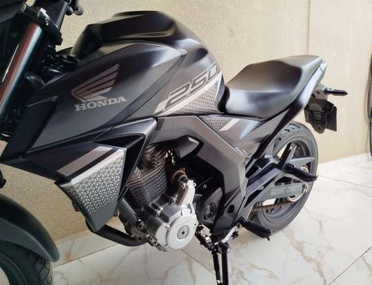 HONDA-CB TWISTER ABS-2022