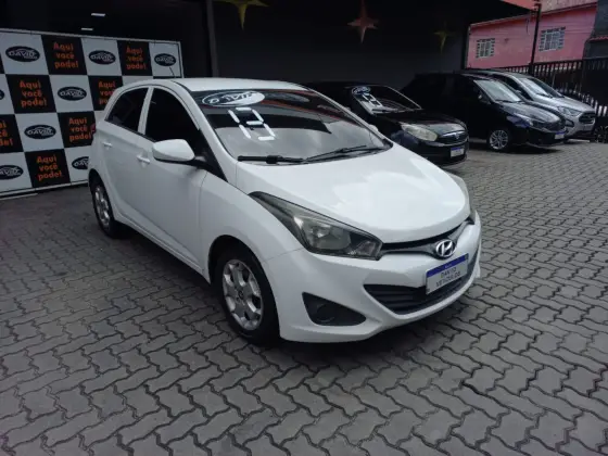 HYUNDAI HB20 1.0 COMFORT 12V FLEX 4P MANUAL HYUNDAI HB20 1.0 COMFORT 12V FLEX 4P MANUAL