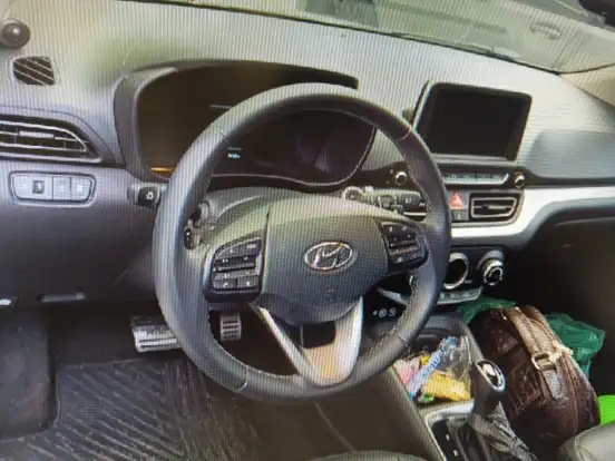 HYUNDAI-HB20-1.0 TGDI FLEX PLATINUM AUTOMÁTICO HYUNDAI-HB20-2025