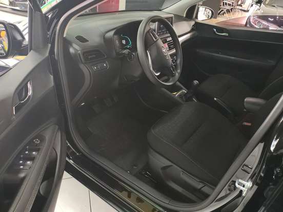 HYUNDAI-HB20-1.0 12V FLEX LIMITED PLUS MANUAL HYUNDAI-HB20-2024