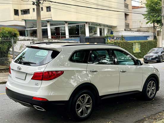 HYUNDAI-GRAND SANTA FÉ-3.3 MPFI V6 4WD GASOLINA 4P AUTOMÁTICO HYUNDAI-GRAND SANTA FÉ-2015