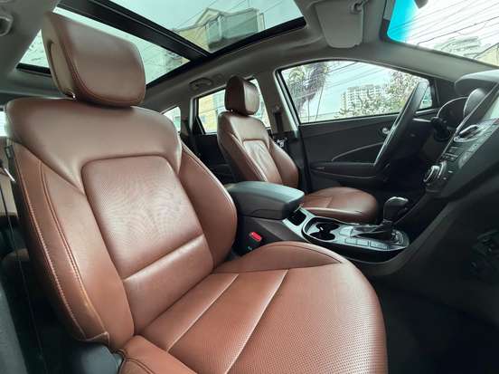 HYUNDAI-GRAND SANTA FÉ-3.3 MPFI V6 4WD GASOLINA 4P AUTOMÁTICO HYUNDAI-GRAND SANTA FÉ-2015