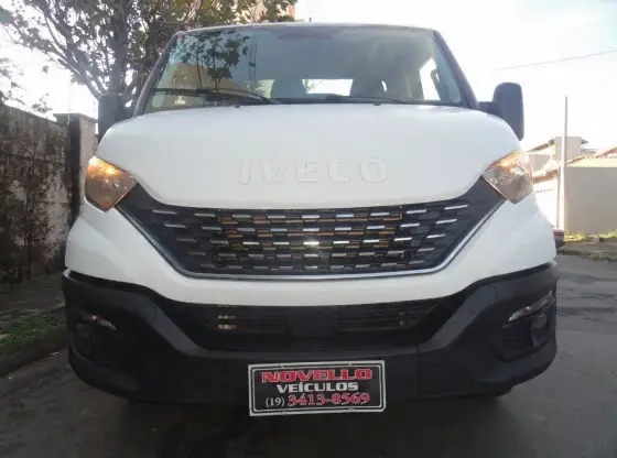 IVECO DAILY 3.0 TURBO DIESEL 35-150 CHASSI CS MANUAL IVECO DAILY 3.0 TURBO DIESEL 35-150 CHASSI CS MANUAL