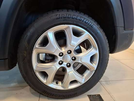 JEEP-COMPASS-2.0 16V FLEX LONGITUDE AUTOMÁTICO JEEP-COMPASS-2020