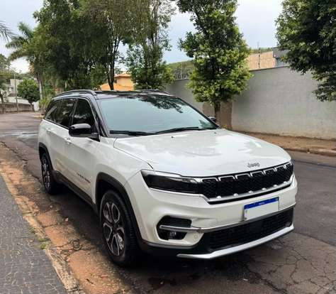 JEEP-COMMANDER-2022