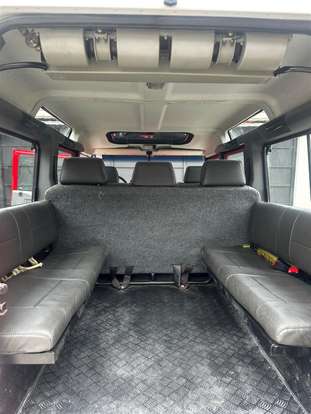 LAND ROVER-DEFENDER-2000