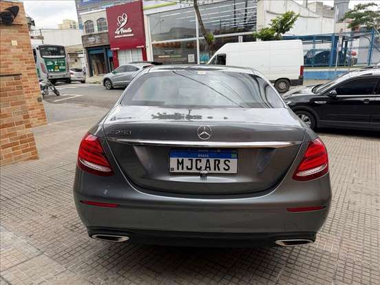 MERCEDES-BENZ-E 250-2.0 CGI GASOLINA AVANTGARDE 9G-TRONIC MERCEDES-BENZ-E 250-2018