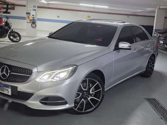 MERCEDES-BENZ-E 250-2.0 AVANTGARDE 16V TURBO GASOLINA 4P AUTOMÁTICO MERCEDES-BENZ-E 250-2013