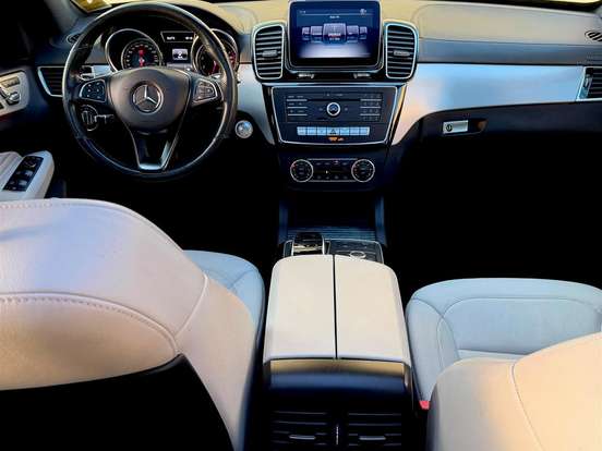 MERCEDES-BENZ-GLE 400-3.0 V6 GASOLINA HIGHWAY COUPÉ 4MATIC 9G-TRONIC MERCEDES-BENZ-GLE 400-2018