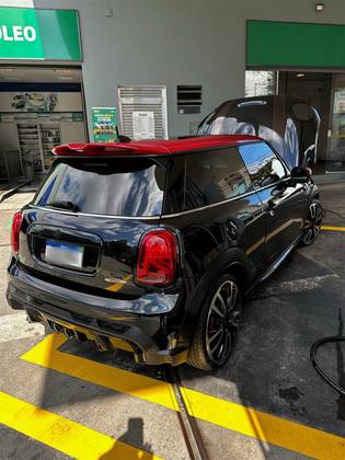 MINI COOPER 2.0 16V TWINPOWER GASOLINA JOHN COOPER WORKS 2P STEPTRONIC