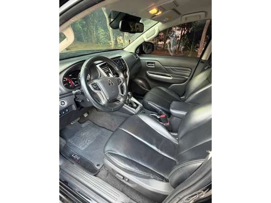 MITSUBISHI-L200 TRITON-2021