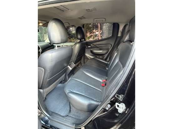 MITSUBISHI-L200 TRITON-2021