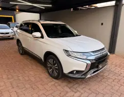 MITSUBISHI OUTLANDER 2.0 MIVEC GASOLINA HPE AUTOMÁTICO MITSUBISHI OUTLANDER 2.0 MIVEC GASOLINA HPE AUTOMÁTICO