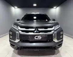 MITSUBISHI OUTLANDER 2.0 MIVEC GASOLINA HPE AUTOMÁTICO MITSUBISHI OUTLANDER 2.0 MIVEC GASOLINA HPE AUTOMÁTICO