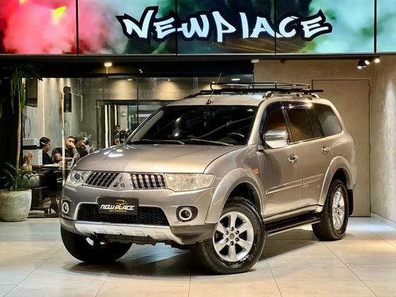 MITSUBISHI PAJERO DAKAR 3.2 HPE 4X4 7 LUGARES 16V TURBO INTERCOOLER DIESEL 4P AUTOMÁTICO