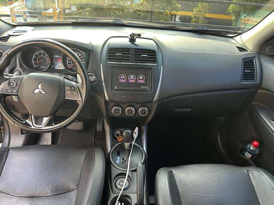 MITSUBISHI-ASX-2017