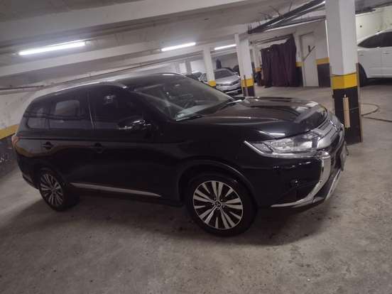 MITSUBISHI-OUTLANDER-2.0 MIVEC GASOLINA HPE AUTOMÁTICO MITSUBISHI-OUTLANDER-2019