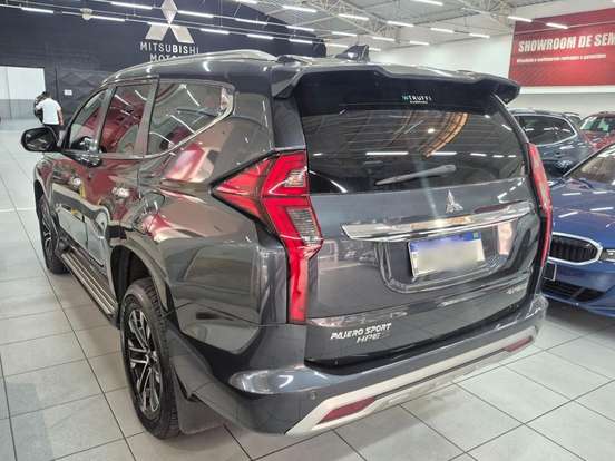 MITSUBISHI-PAJERO SPORT-2.4 16V MIVEC TURBO DIESEL HPE-S AWD AUTOMÁTICO MITSUBISHI-PAJERO SPORT-2023
