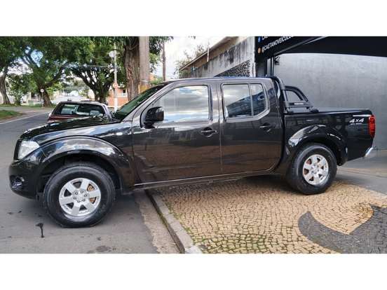 NISSAN-FRONTIER-2.5 S 4X4 CD TURBO ELETRONIC DIESEL 4P MANUAL NISSAN-FRONTIER-2014
