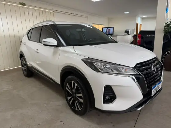 NISSAN KICKS 1.6 16V FLEXSTART ADVANCE XTRONIC NISSAN KICKS 1.6 16V FLEXSTART ADVANCE XTRONIC