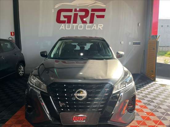 NISSAN-KICKS-2023