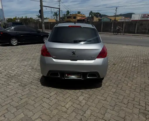 PEUGEOT-308-2013